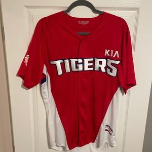KIA TIGERS BASEBALL JERSEYS KOREAN SIZE MENS 105